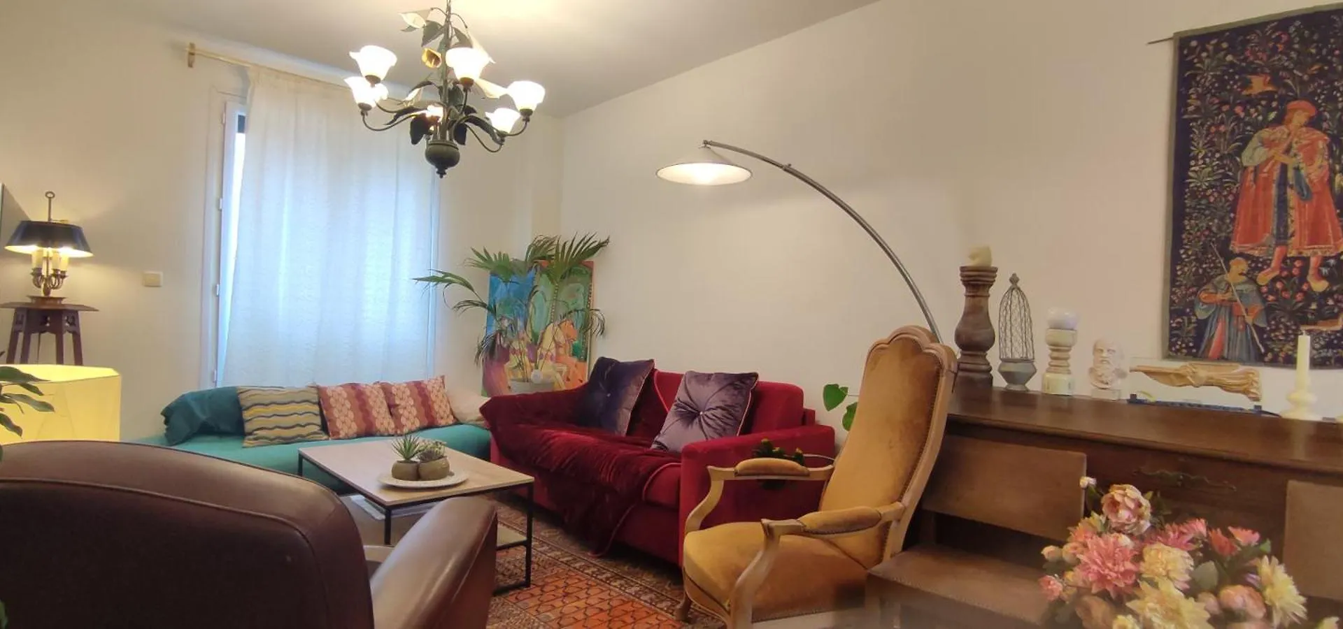 Paris Authentic House 2 Maisons 1 Studio Ideale Pour Groupes, Capacite 30 Personnes Nyaraló