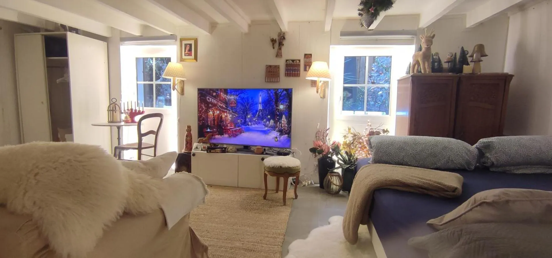 Paris Authentic House 2 Maisons 1 Studio Ideale Pour Groupes, Capacite 30 Personnes 0*,  France