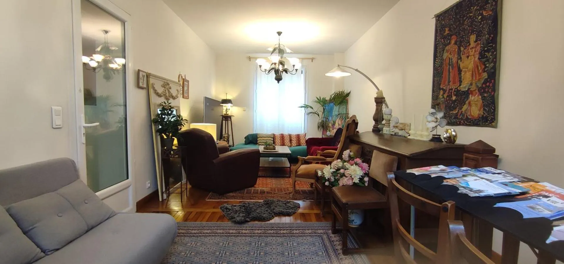 Holiday home Paris Authentic House 2 Maisons 1 Studio Ideale Pour Groupes, Capacite 30 Personnes France